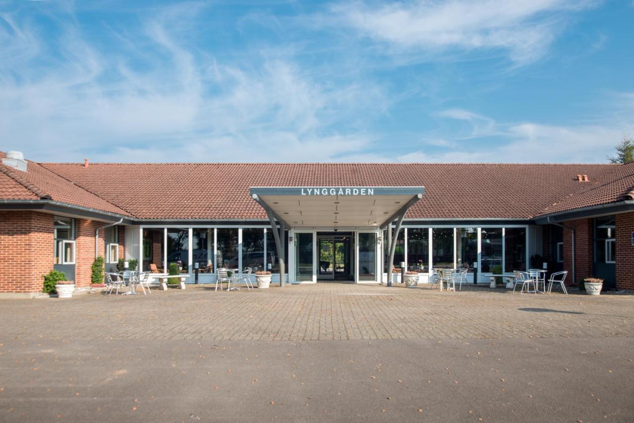 Hotel Lynggaarden Гернінг Екстер'єр фото